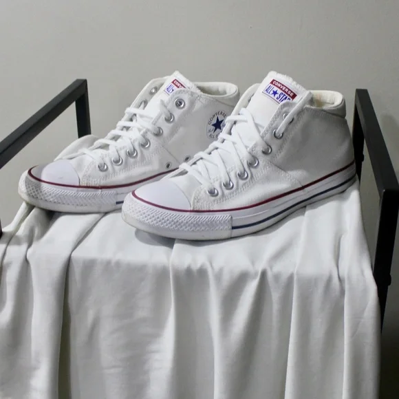 Converse Chuck Taylor All Star Malden Street – White/Red/Blue / Women’s 10 - Picture 3 of 10